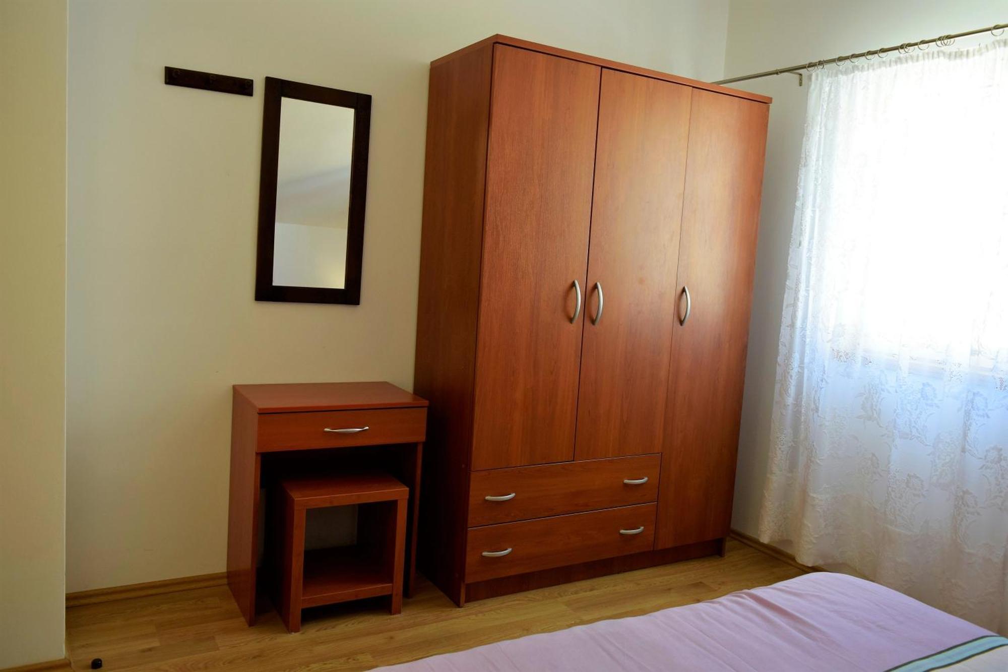 Peter Pan Apartments Palit Екстериор снимка