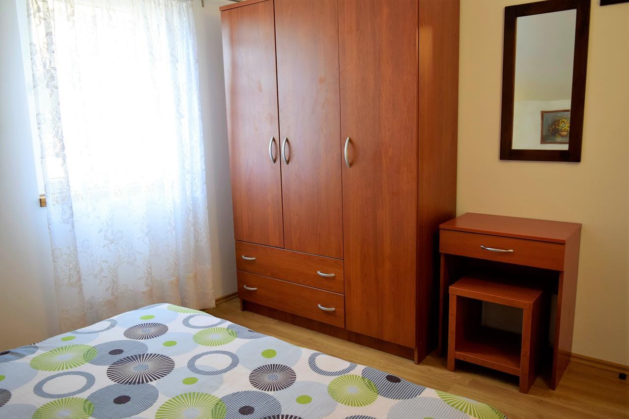 Peter Pan Apartments Palit Екстериор снимка